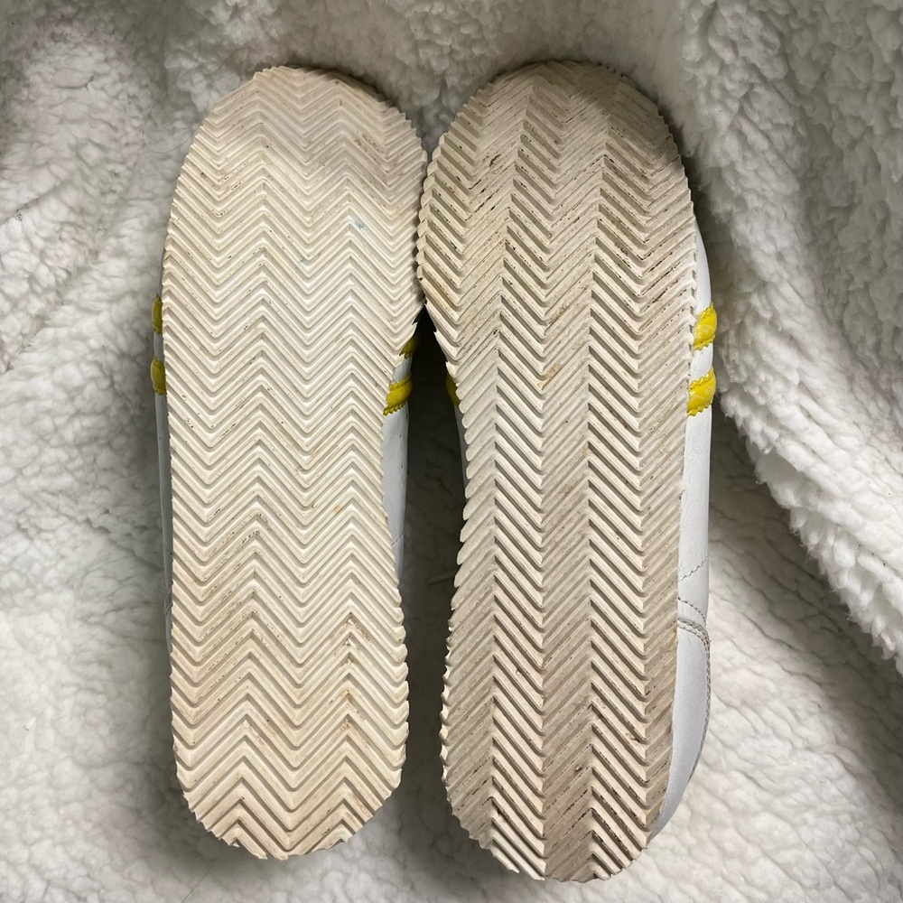 Y2K Vintage Streetwear Sneakers White Leather w/ patent yellow accents size 7.5 - Picture 12 of 14